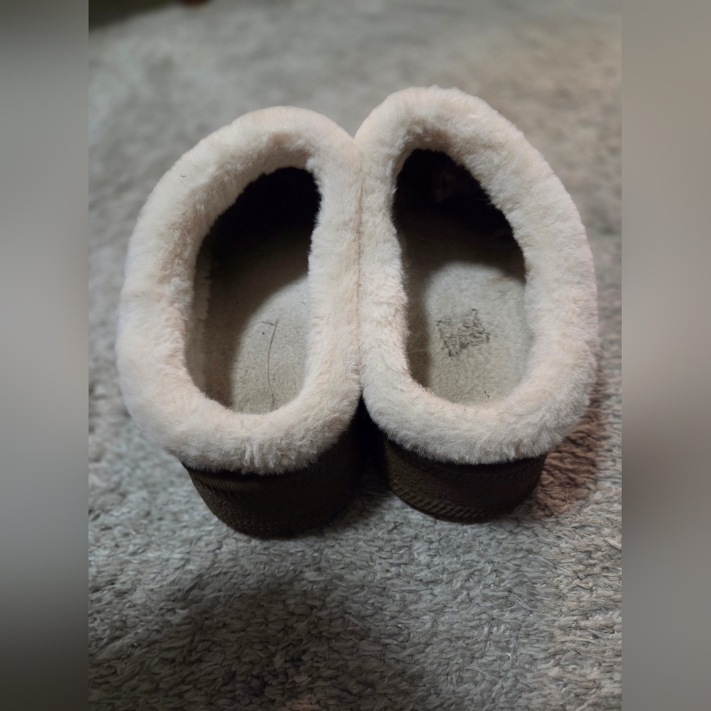 Leopard Print Fuzzy Platform Clogs - Picture 6 of 8